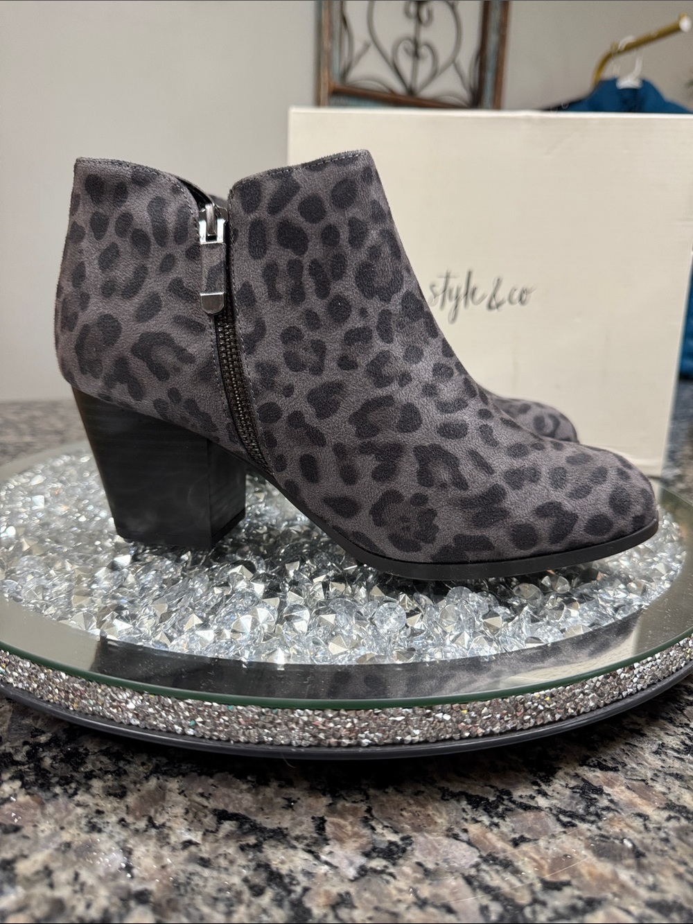 Style & Co. Gray Leopard Print Ankle Booties NEW 7.5W wide